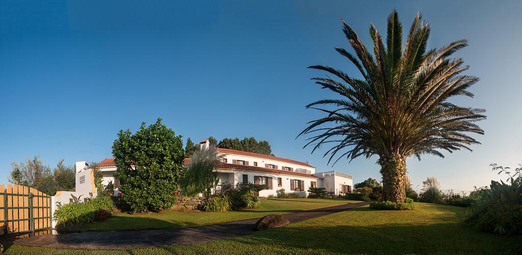 Vila Belgica Bed & Breakfast Horta  Exterior photo